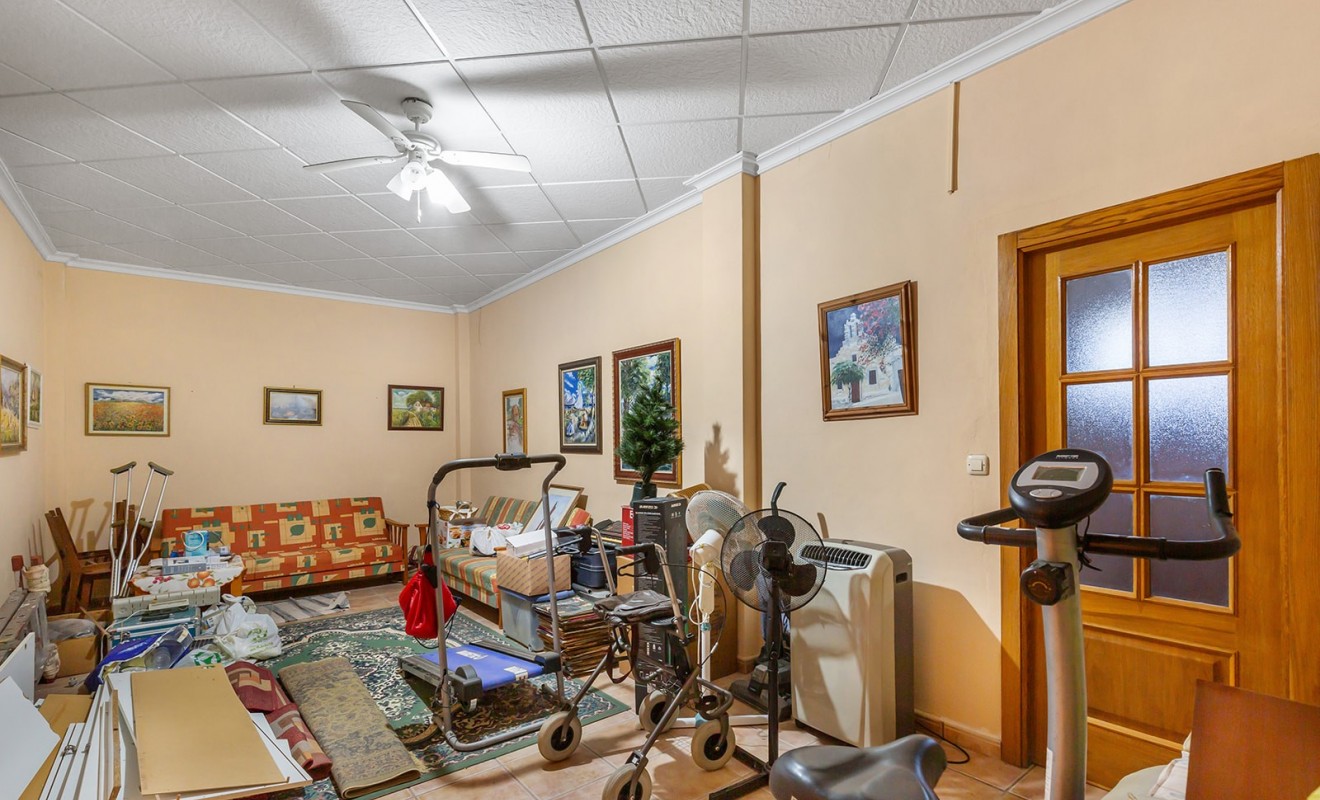 Revente - Villa - Bigastro