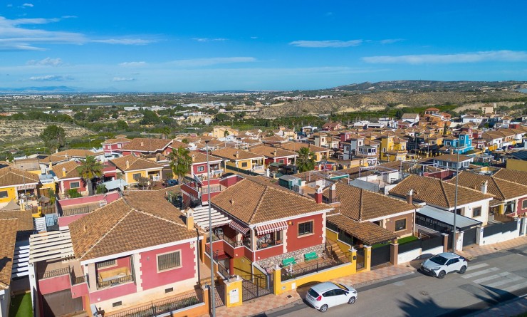 Revente - Villa - Bigastro