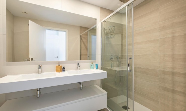 Wederverkoop - Apartment / flat - Benidorm - Zona de Poniente