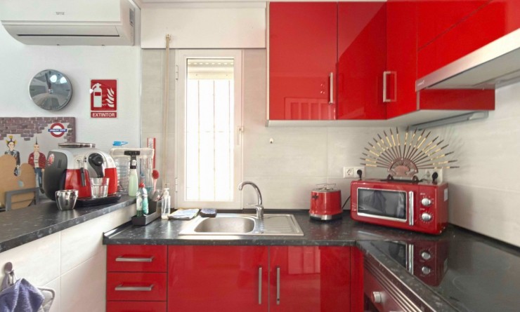 Wederverkoop - Bungalow - Orihuela Costa - La Zenia