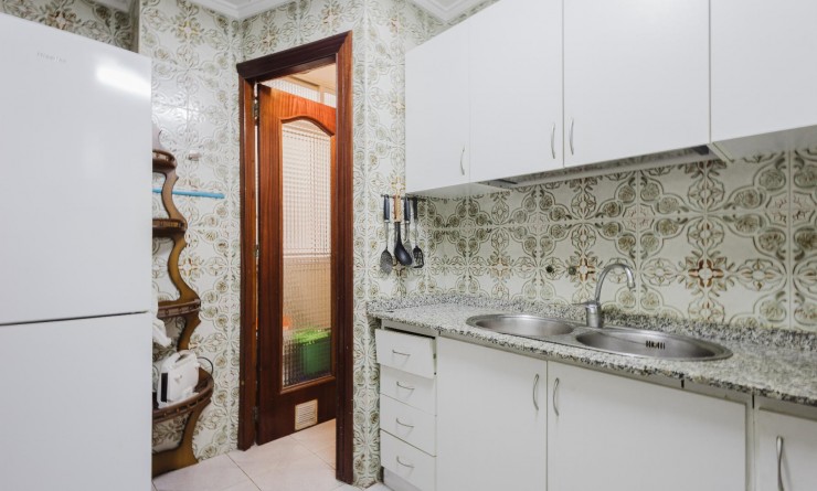 Wederverkoop - Apartamento - Torrevieja - Playa del Acequión