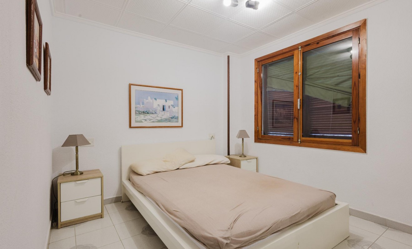 Wederverkoop - Apartamento - Torrevieja - Playa del Acequión