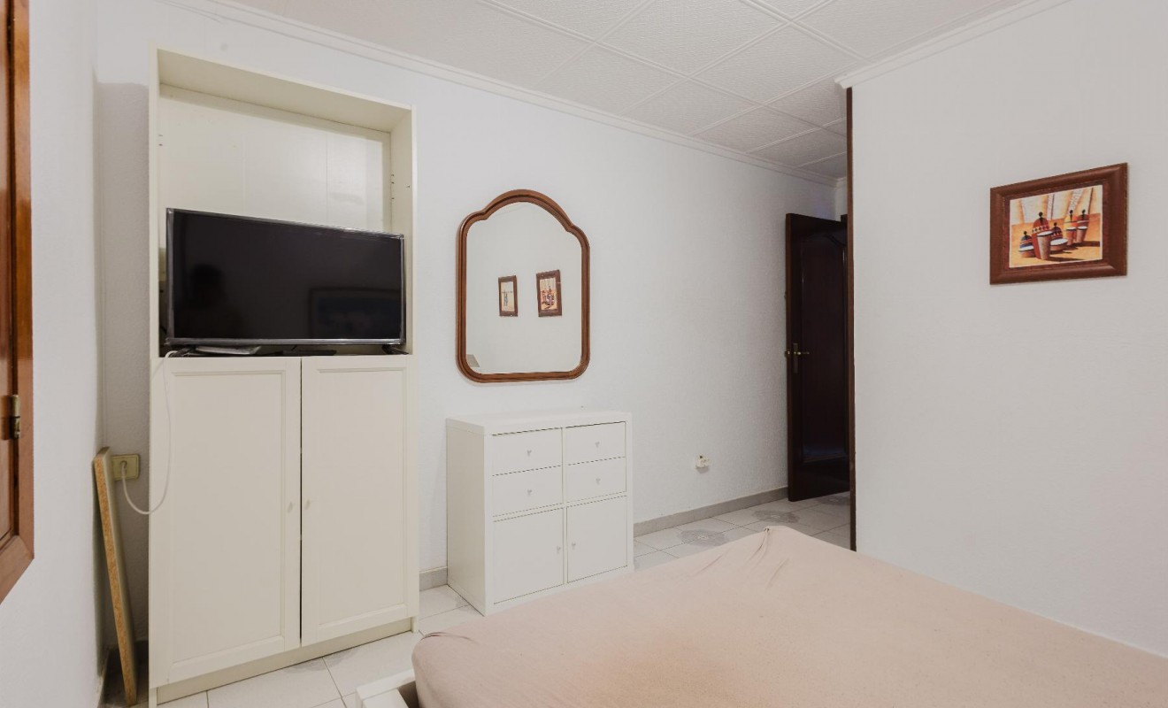 Wederverkoop - Apartamento - Torrevieja - Playa del Acequión