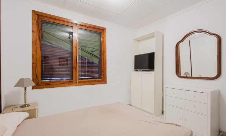 Wederverkoop - Apartamento - Torrevieja - Playa del Acequión