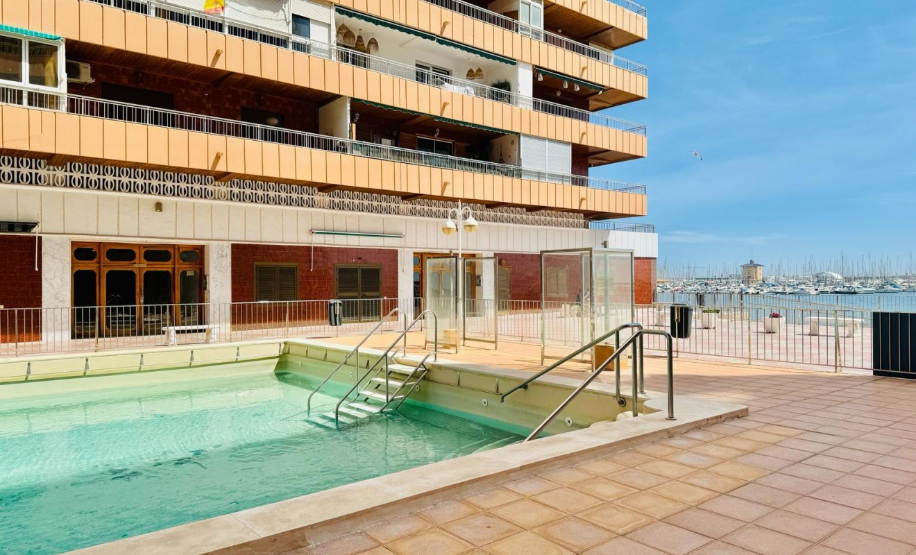 Wederverkoop - Apartamento - Torrevieja - Playa del Acequión