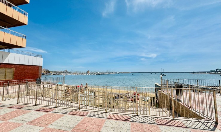 Wederverkoop - Apartamento - Torrevieja - Playa del Acequión