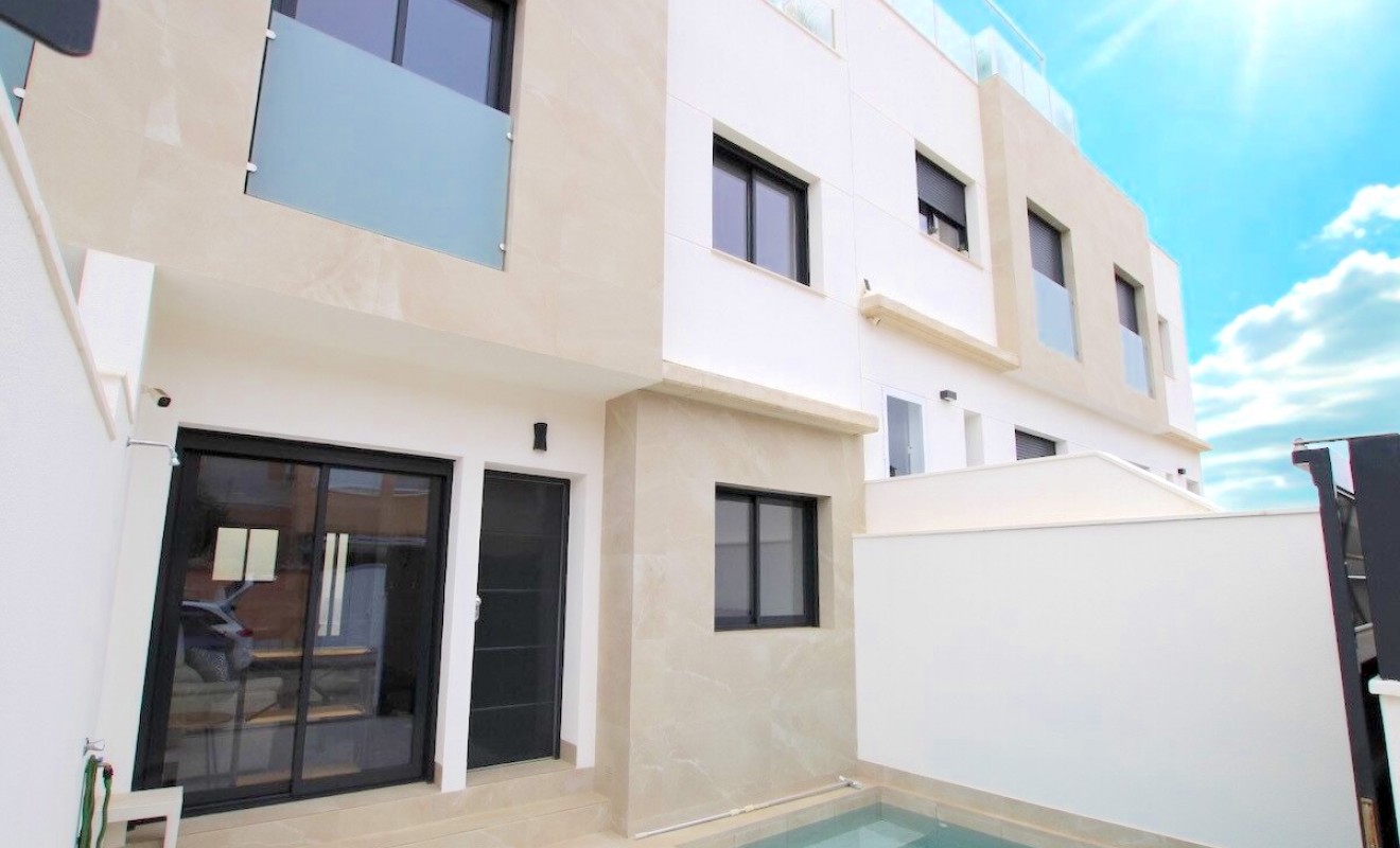 Sale - Villa - Pilar de la Horadada