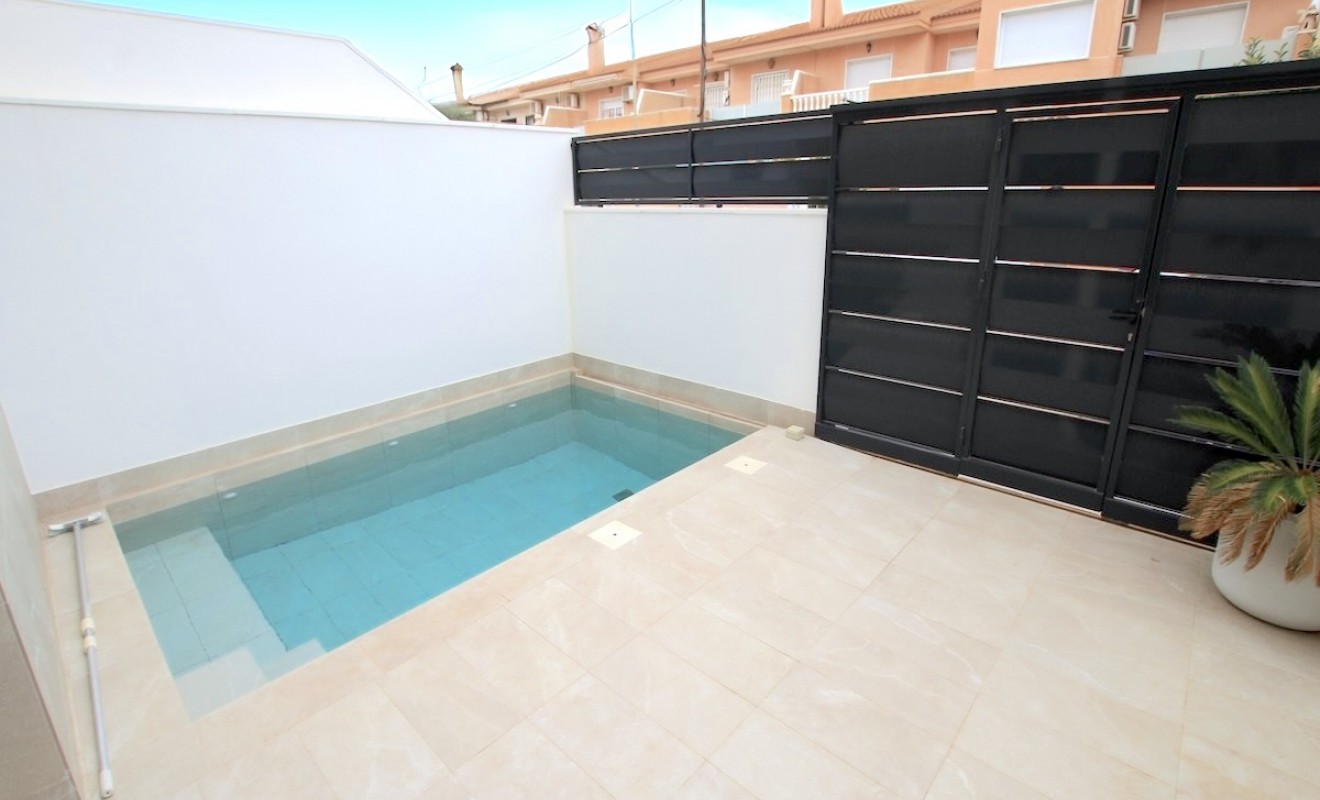 Sale - Villa - Pilar de la Horadada