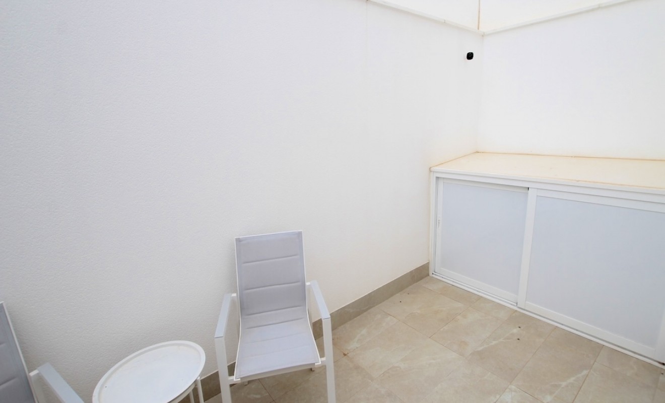 Sale - Villa - Pilar de la Horadada