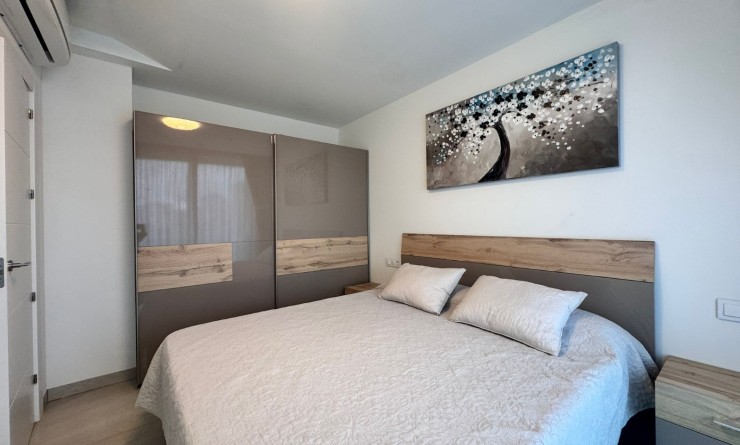 Wederverkoop - Apartment / flat - Finestrat - Cala de Finestrat