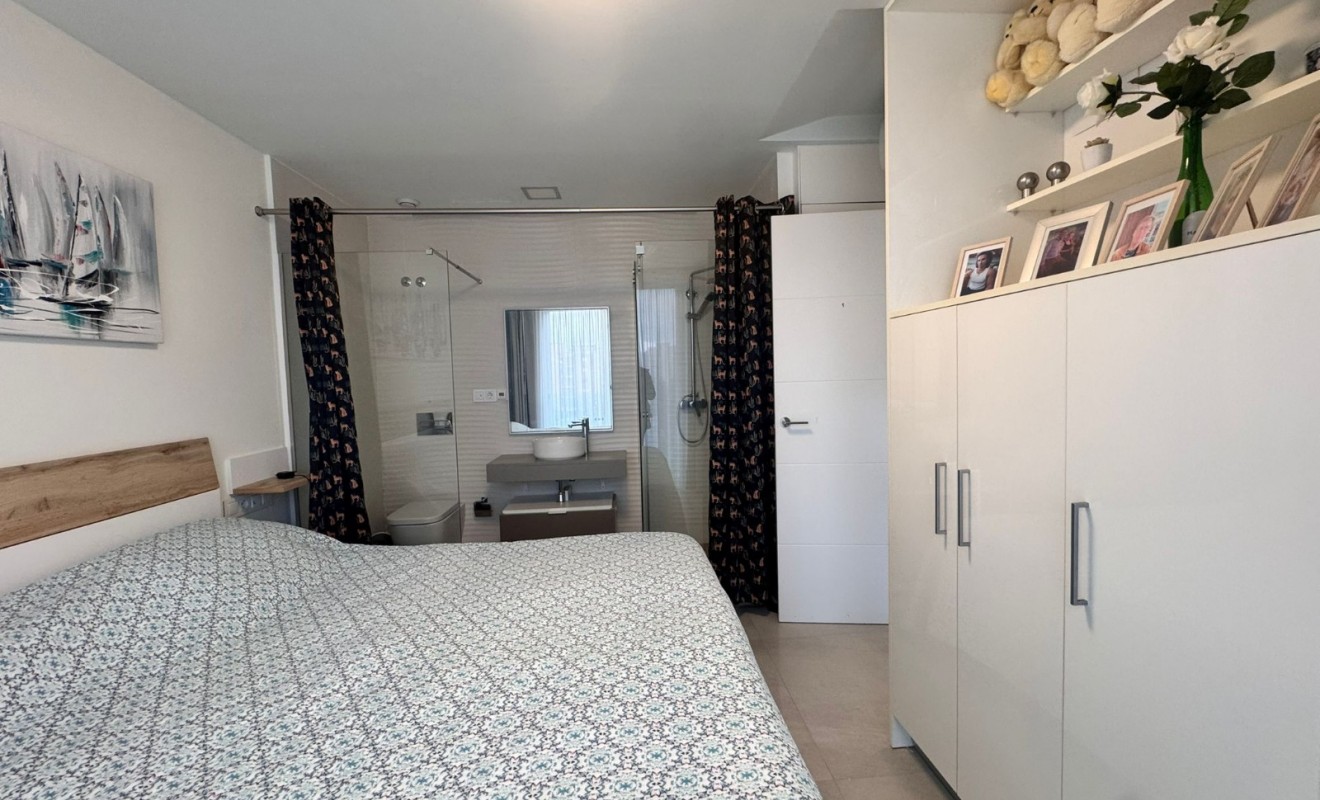 Wederverkoop - Apartment / flat - Finestrat - Cala de Finestrat