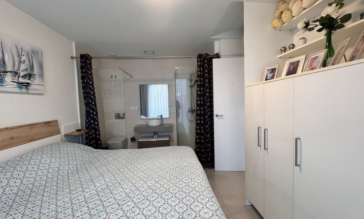 Wederverkoop - Apartment / flat - Finestrat - Cala de Finestrat