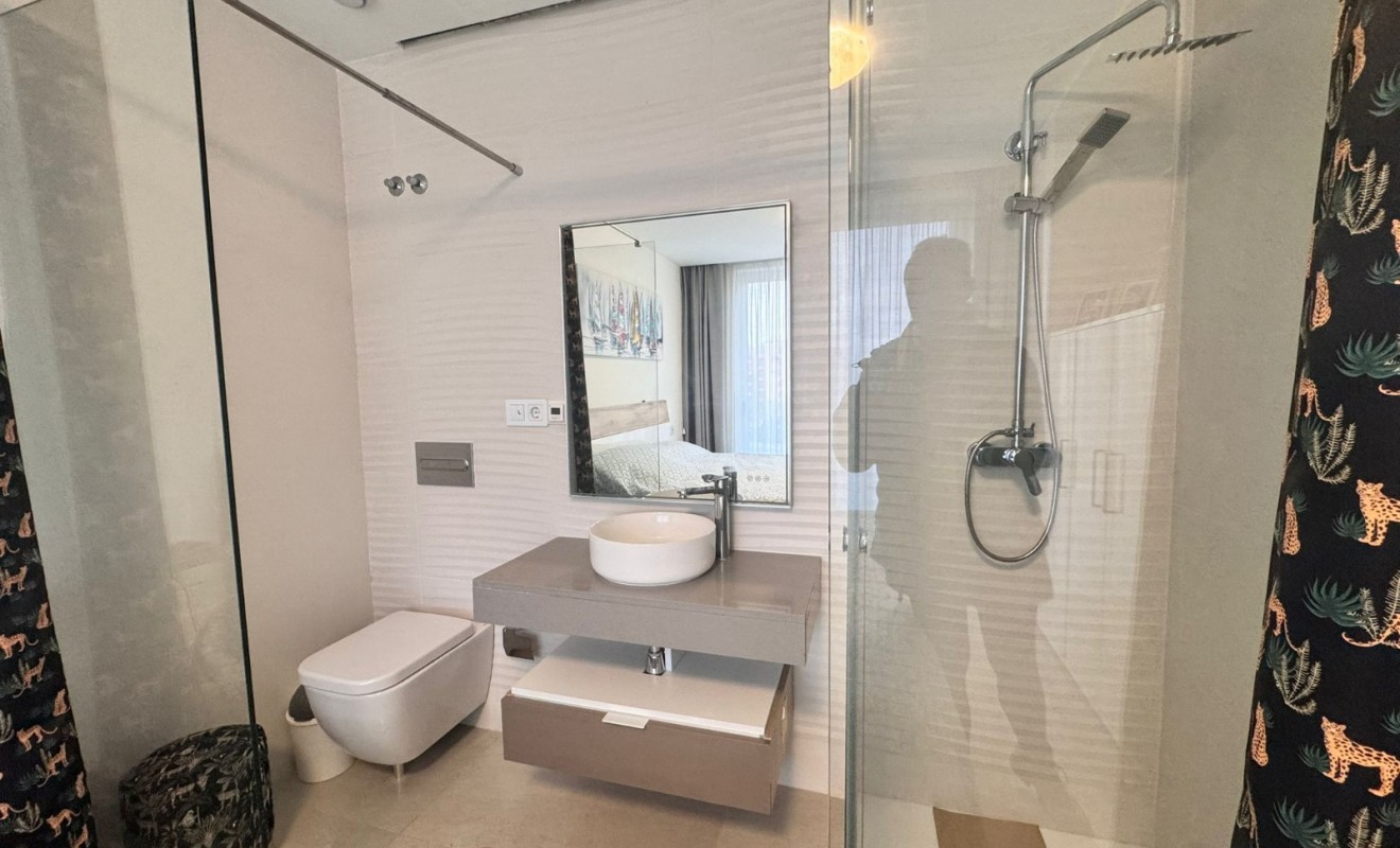 Wederverkoop - Apartment / flat - Finestrat - Cala de Finestrat