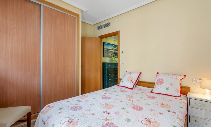 Sale - Adosado - Orihuela Costa - Villamartín