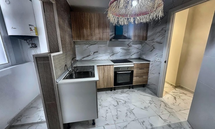 Revente - Apartamento - Torrevieja - Muelle Pesquero