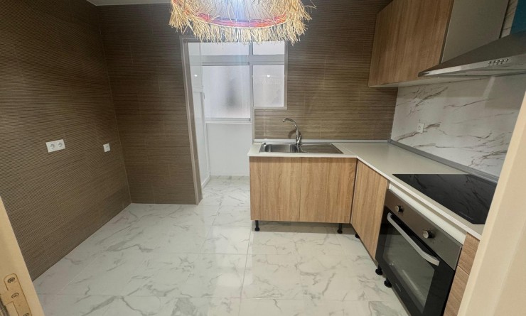 Revente - Apartamento - Torrevieja - Muelle Pesquero