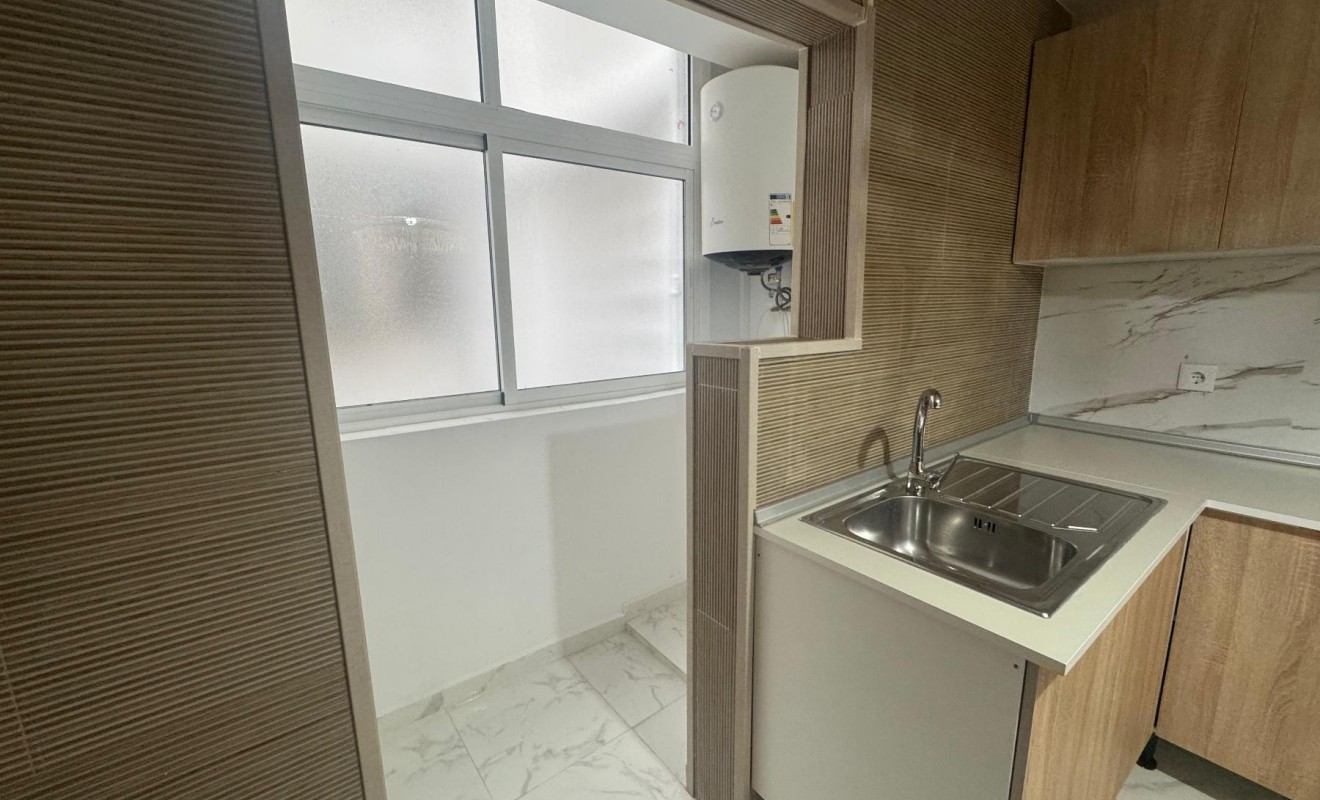 Revente - Apartamento - Torrevieja - Muelle Pesquero