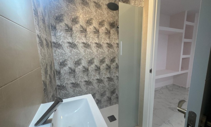 Revente - Apartamento - Torrevieja - Muelle Pesquero