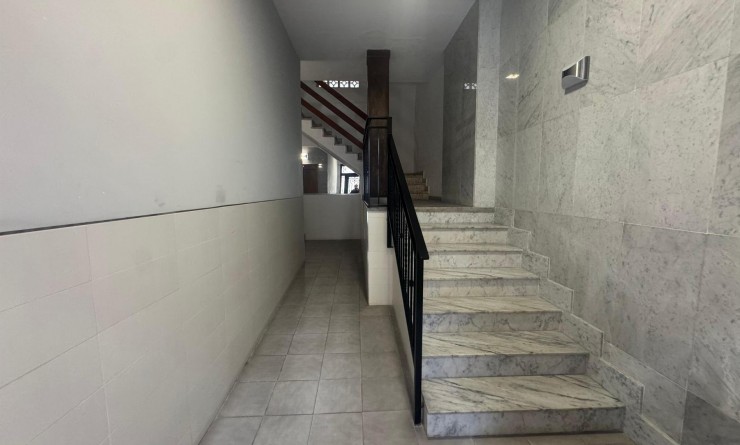 Revente - Apartamento - Torrevieja - Muelle Pesquero