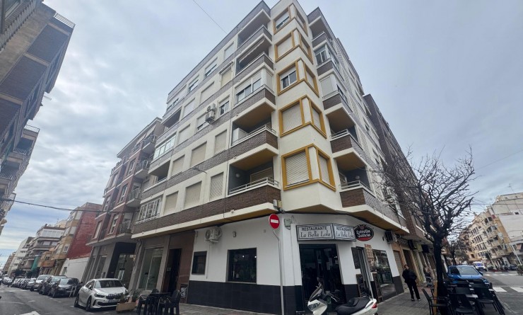 Revente - Apartamento - Torrevieja - Muelle Pesquero