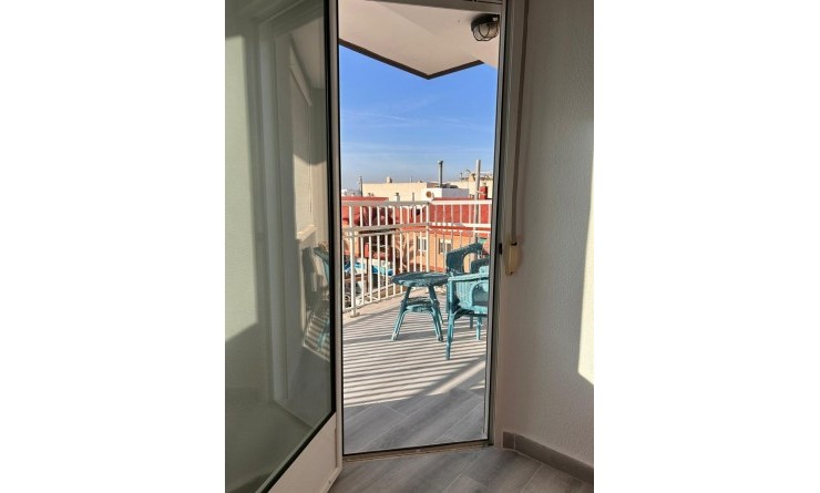 Sale - Apartment / flat - Pilar de la Horadada - La Torre de la Horadada