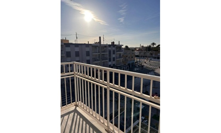 Sale - Apartment / flat - Pilar de la Horadada - La Torre de la Horadada