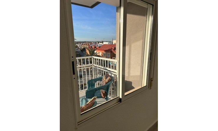 Sale - Apartment / flat - Pilar de la Horadada - La Torre de la Horadada