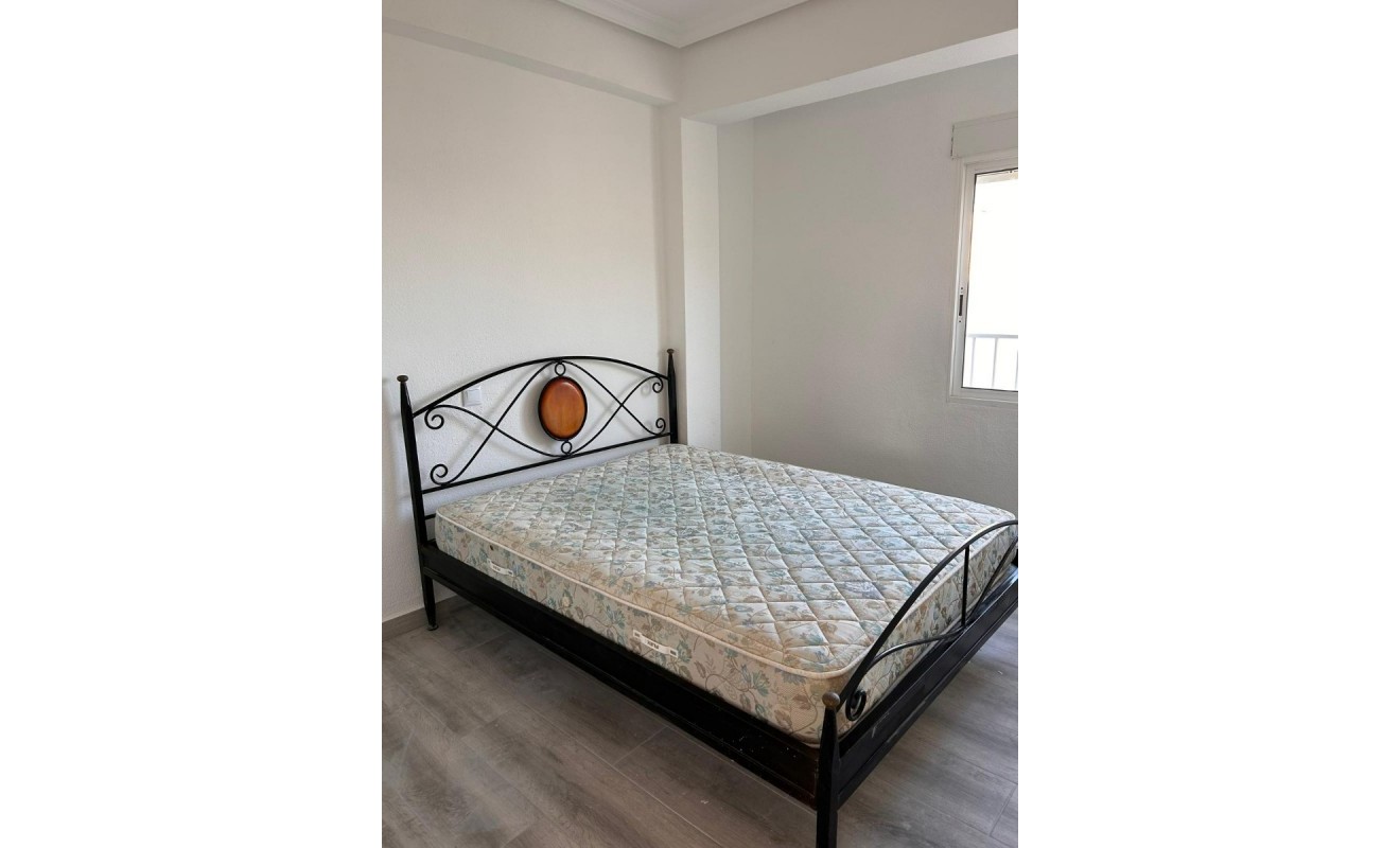 Sale - Apartment / flat - Pilar de la Horadada - La Torre de la Horadada