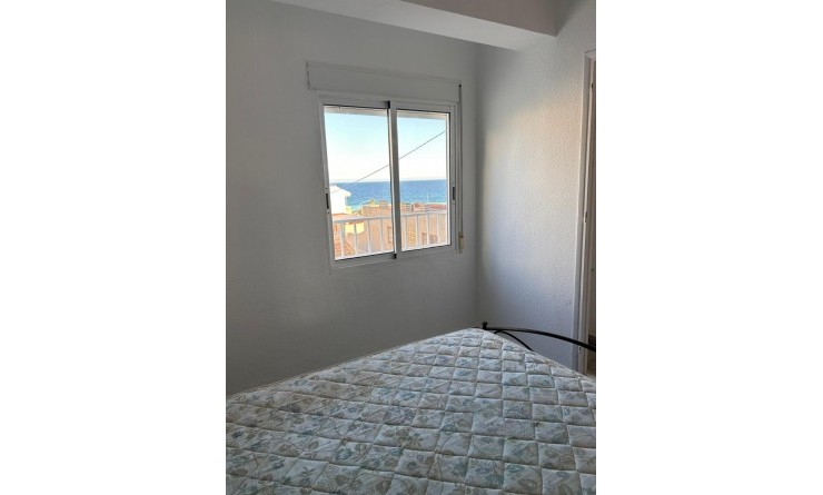 Sale - Apartment / flat - Pilar de la Horadada - La Torre de la Horadada