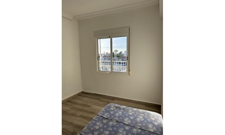Sale - Apartment / flat - Pilar de la Horadada - La Torre de la Horadada