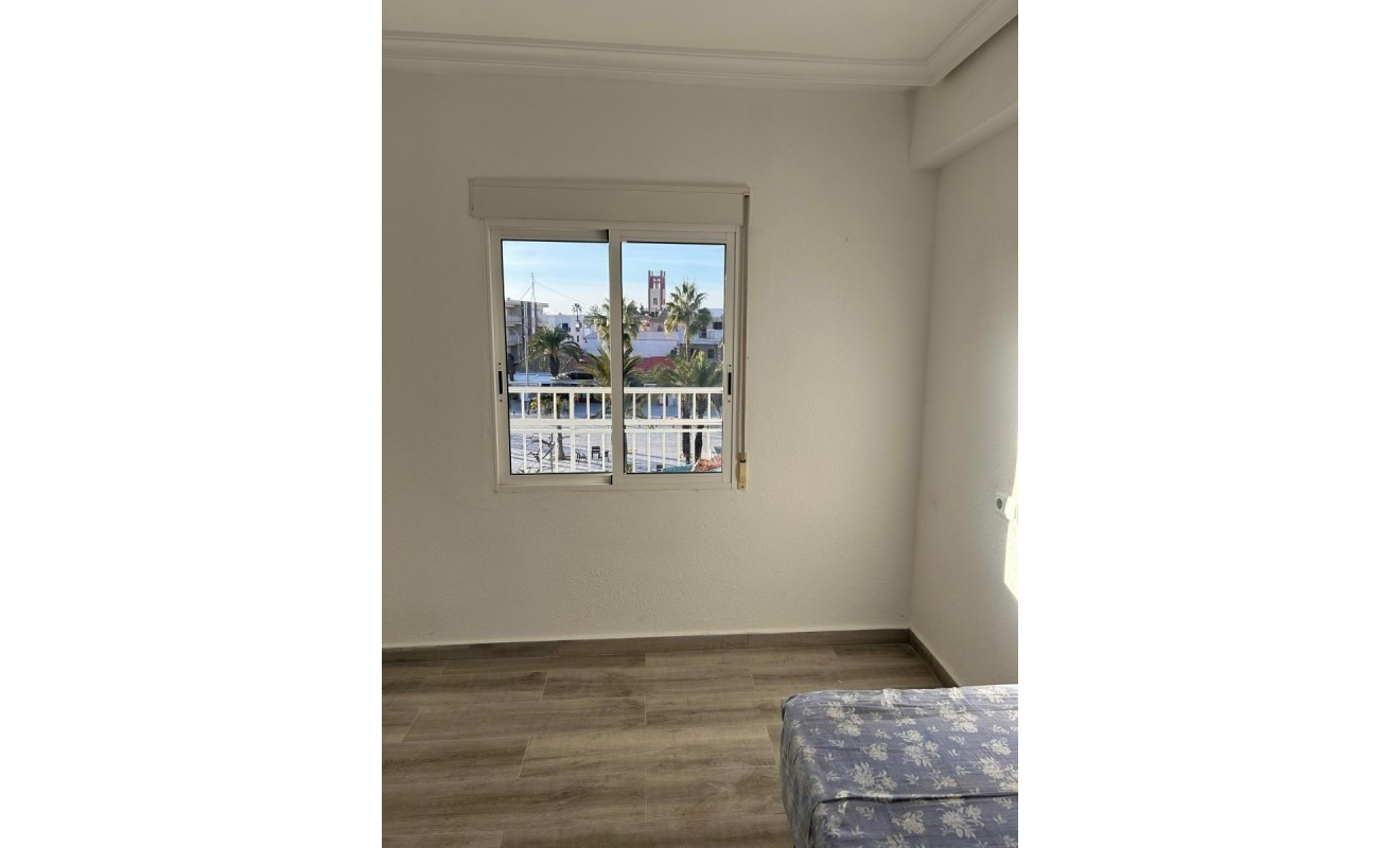 Sale - Apartment / flat - Pilar de la Horadada - La Torre de la Horadada