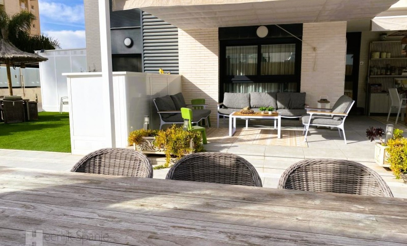 Revente - Appartement - Guardamar del Segura - Puerto Deportivo