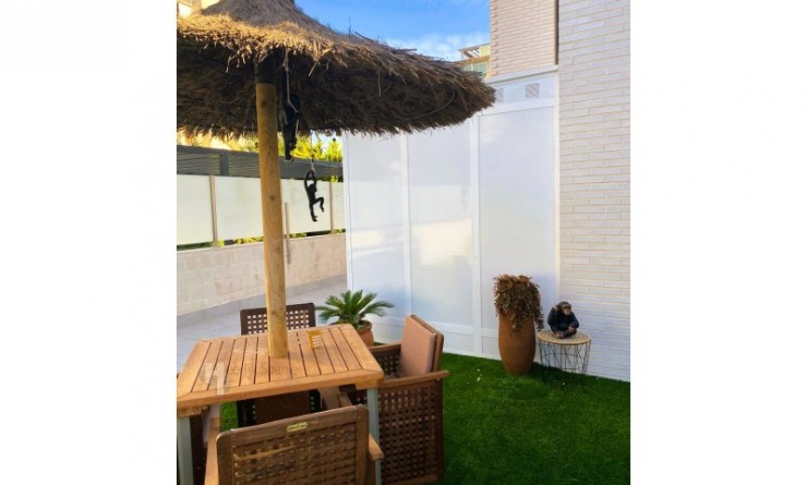 Revente - Appartement - Guardamar del Segura - Puerto Deportivo