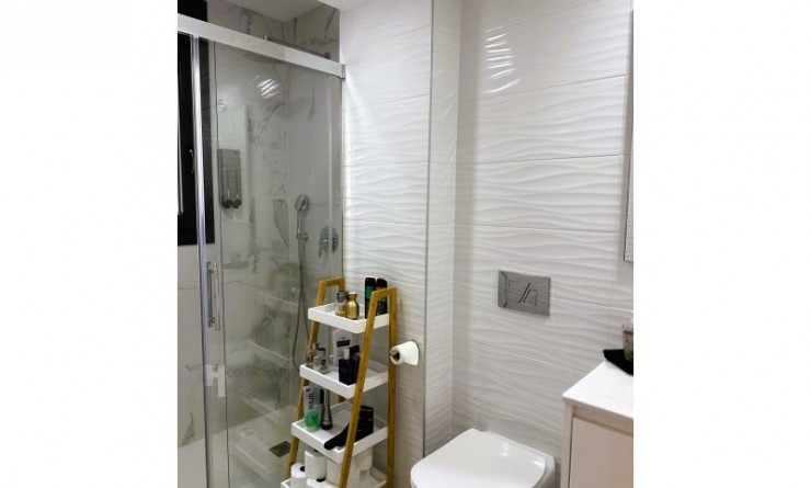 Revente - Appartement - Guardamar del Segura - Puerto Deportivo