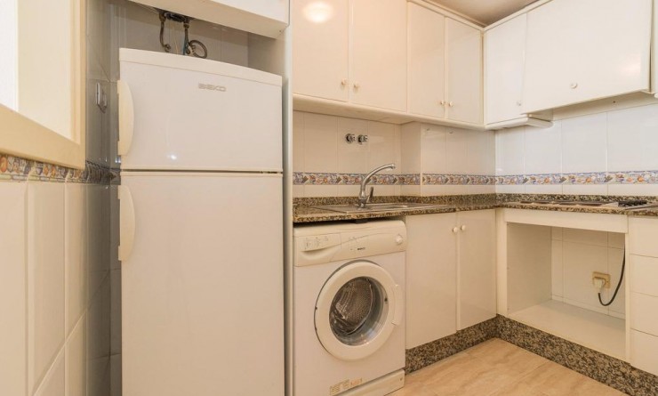 Revente - Appartement - Torrevieja - Centro