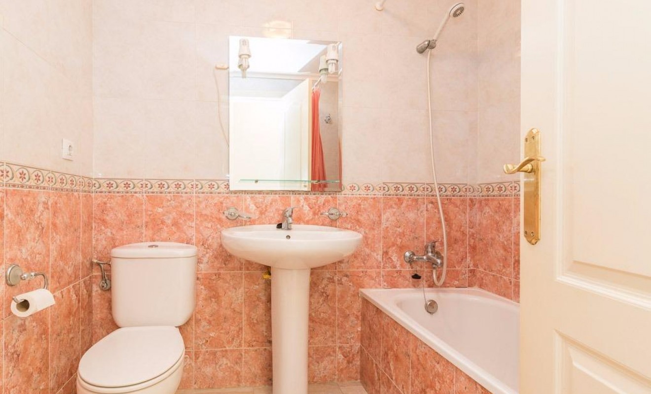 Revente - Appartement - Torrevieja - Centro