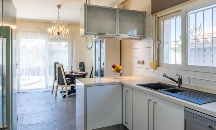 Wederverkoop - Villa - Orihuela Costa - Playa Flamenca