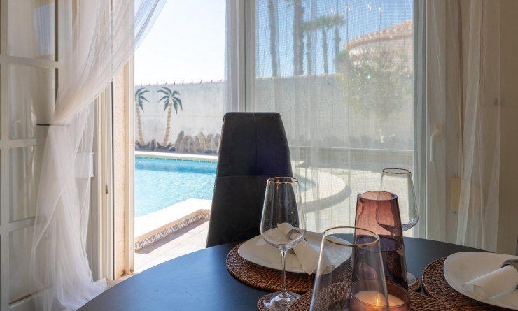 Wederverkoop - Villa - Orihuela Costa - Playa Flamenca