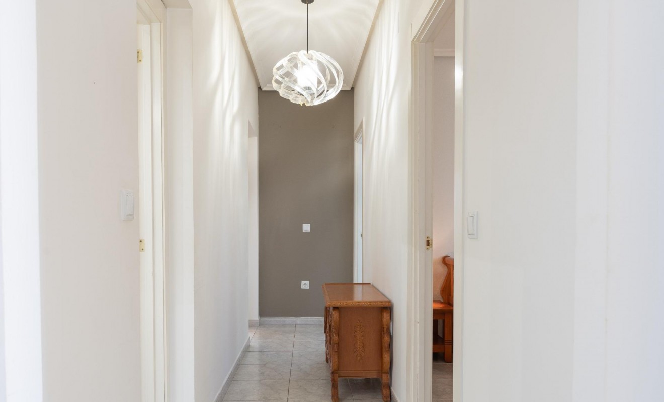 Wederverkoop - Villa - Orihuela Costa - Playa Flamenca