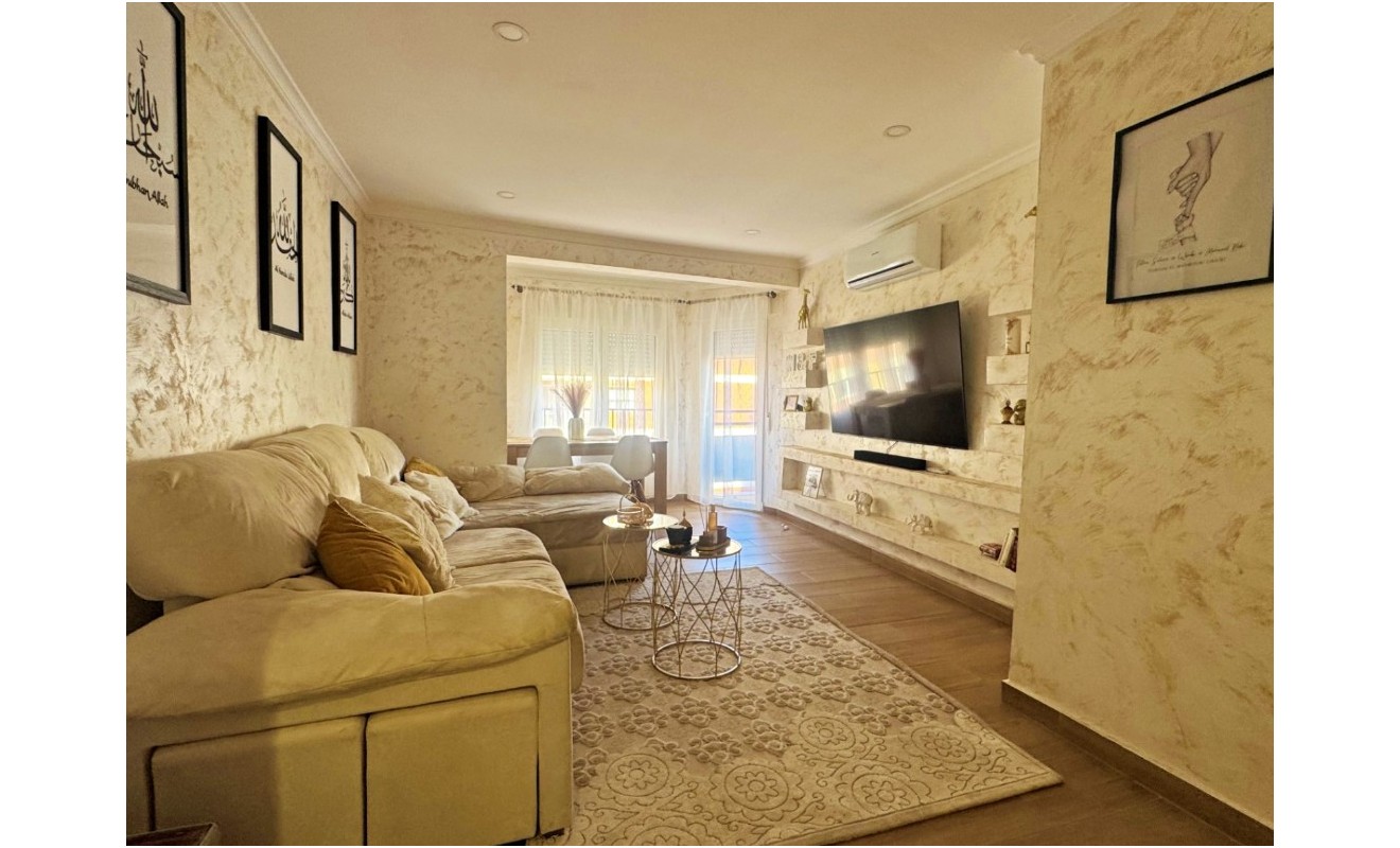 Wederverkoop - Apartment / flat - Denia - Center