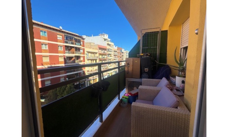 Wederverkoop - Apartment / flat - Denia - Center