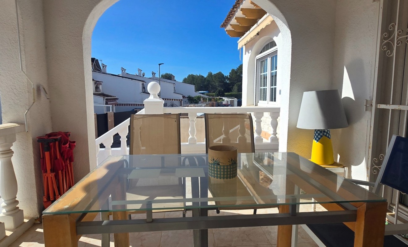 Wederverkoop - Herenhuis - Alfas del Pí