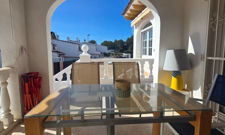 Wederverkoop - Herenhuis - Alfas del Pí