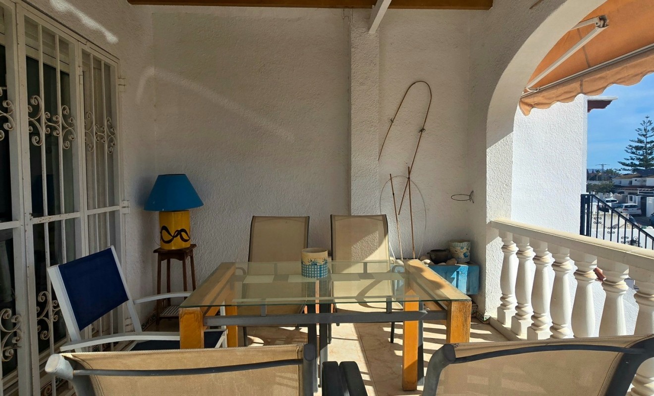 Wederverkoop - Herenhuis - Alfas del Pí