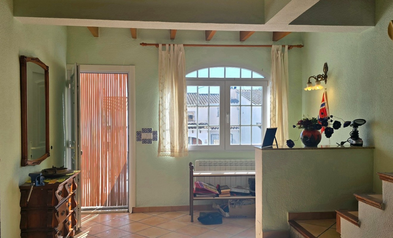 Wederverkoop - Herenhuis - Alfas del Pí