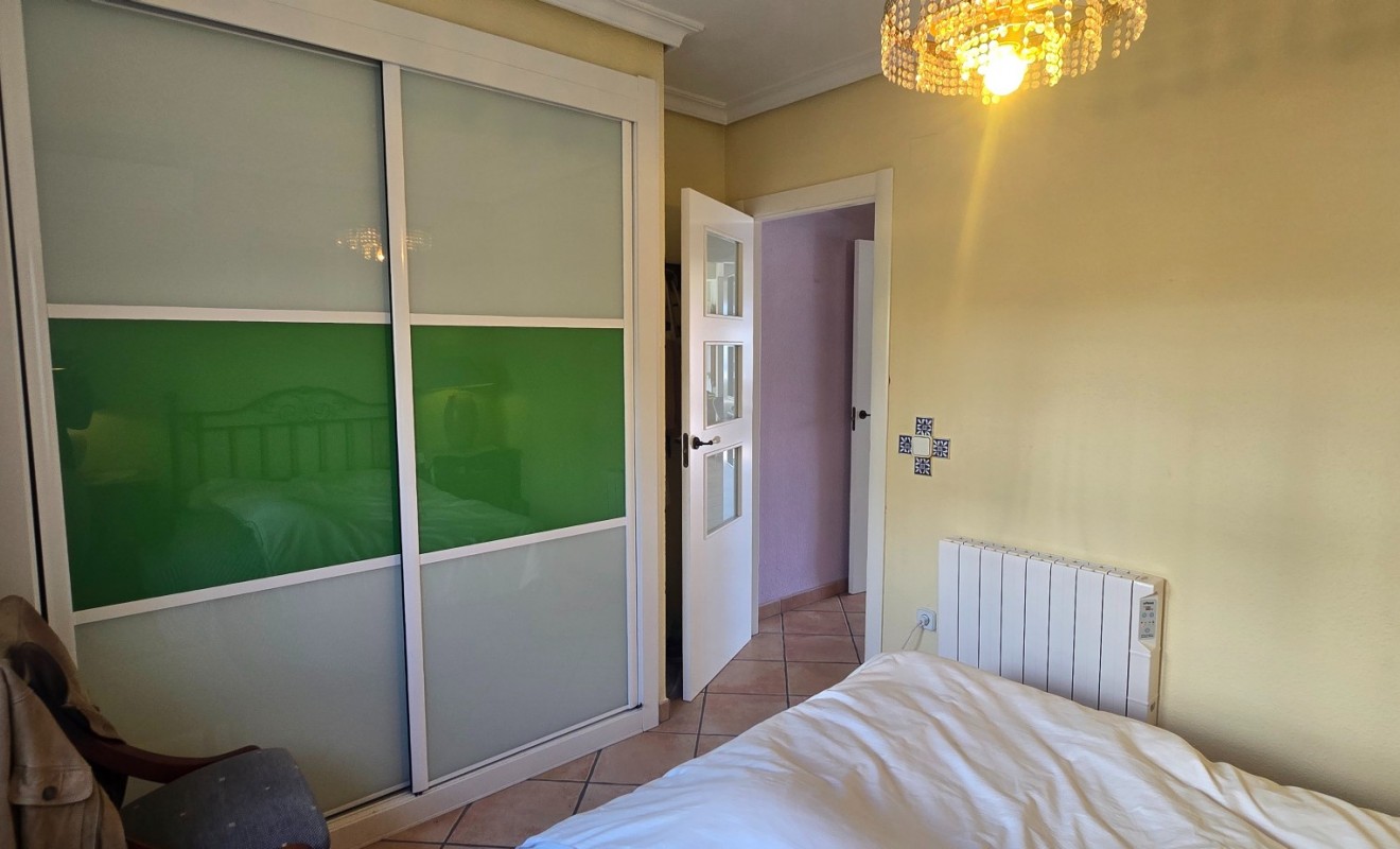 Wederverkoop - Herenhuis - Alfas del Pí