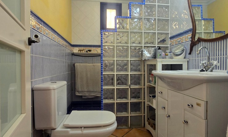 Wederverkoop - Herenhuis - Alfas del Pí