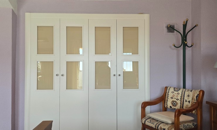 Wederverkoop - Herenhuis - Alfas del Pí