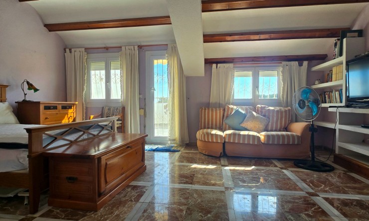 Wederverkoop - Herenhuis - Alfas del Pí