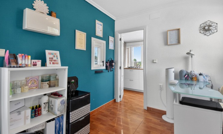 Revente - Finca - Albatera